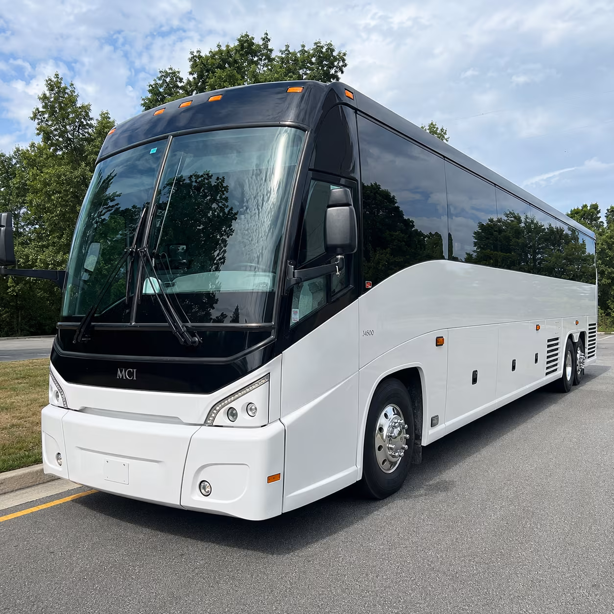 charter buses for large salem prom and after party groups