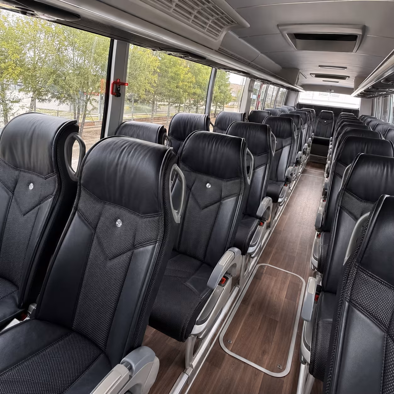 charter buses to portland trail blazers games at moda center