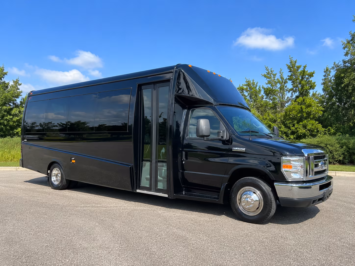 find and book transportation for your next concert or music festival 4