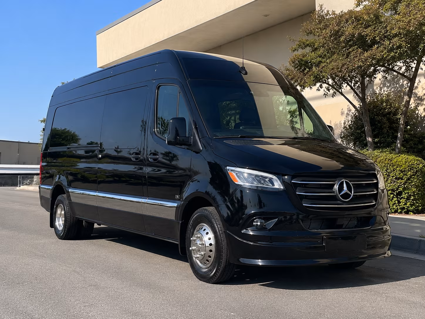 find and book transportation for your next private event 1
