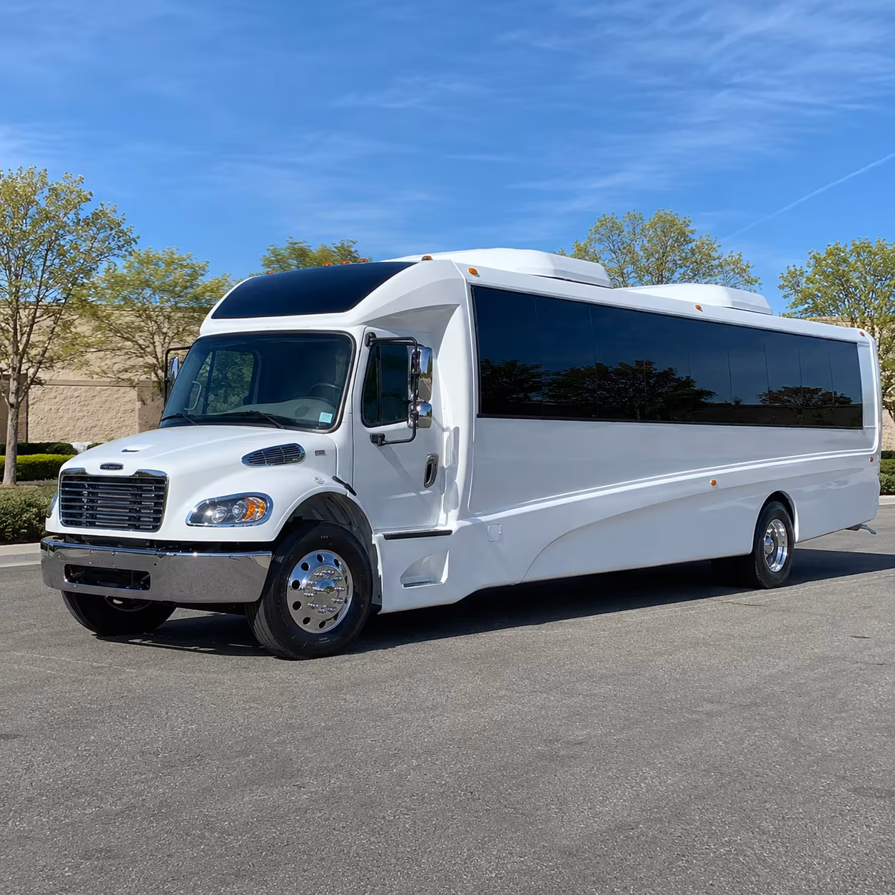 salem 30 passenger minibus