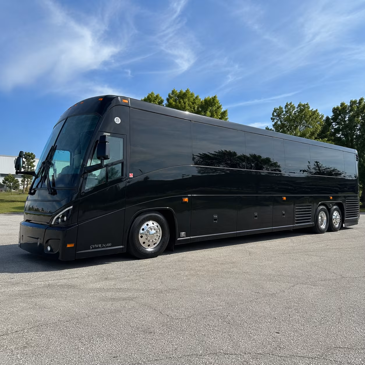 salem 47 passenger charter bus