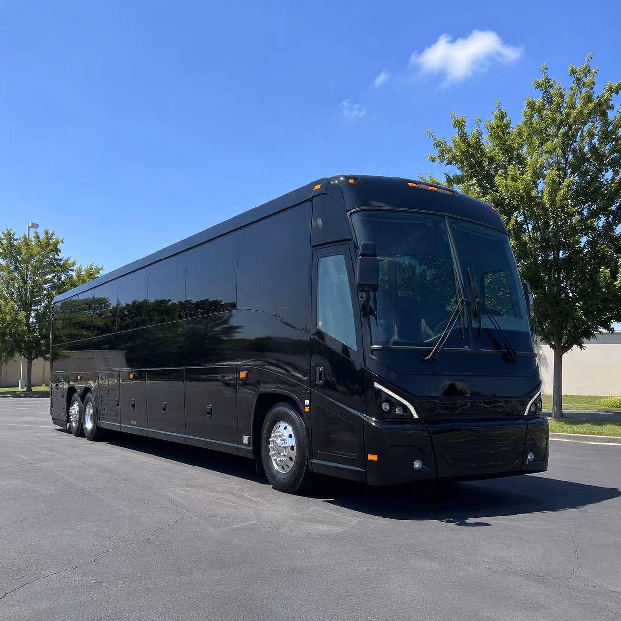 salem 56 passenger charter bus