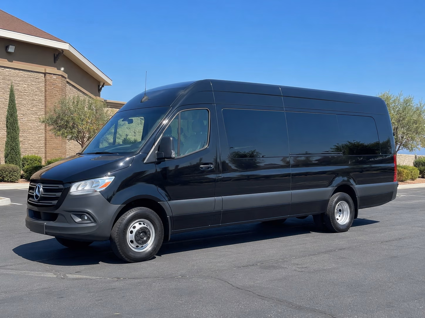 salem sporting event transportation