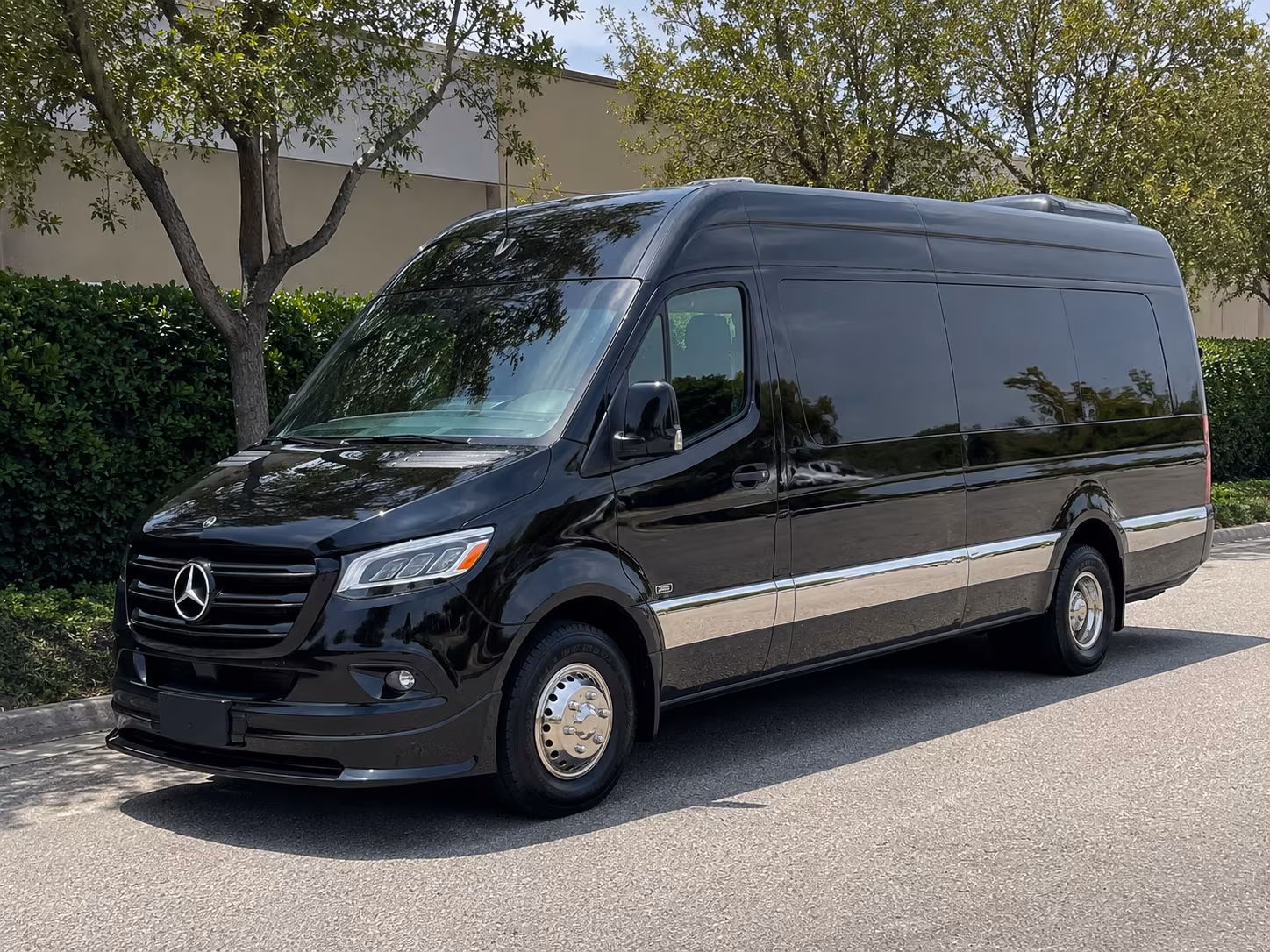 salem wedding transportation